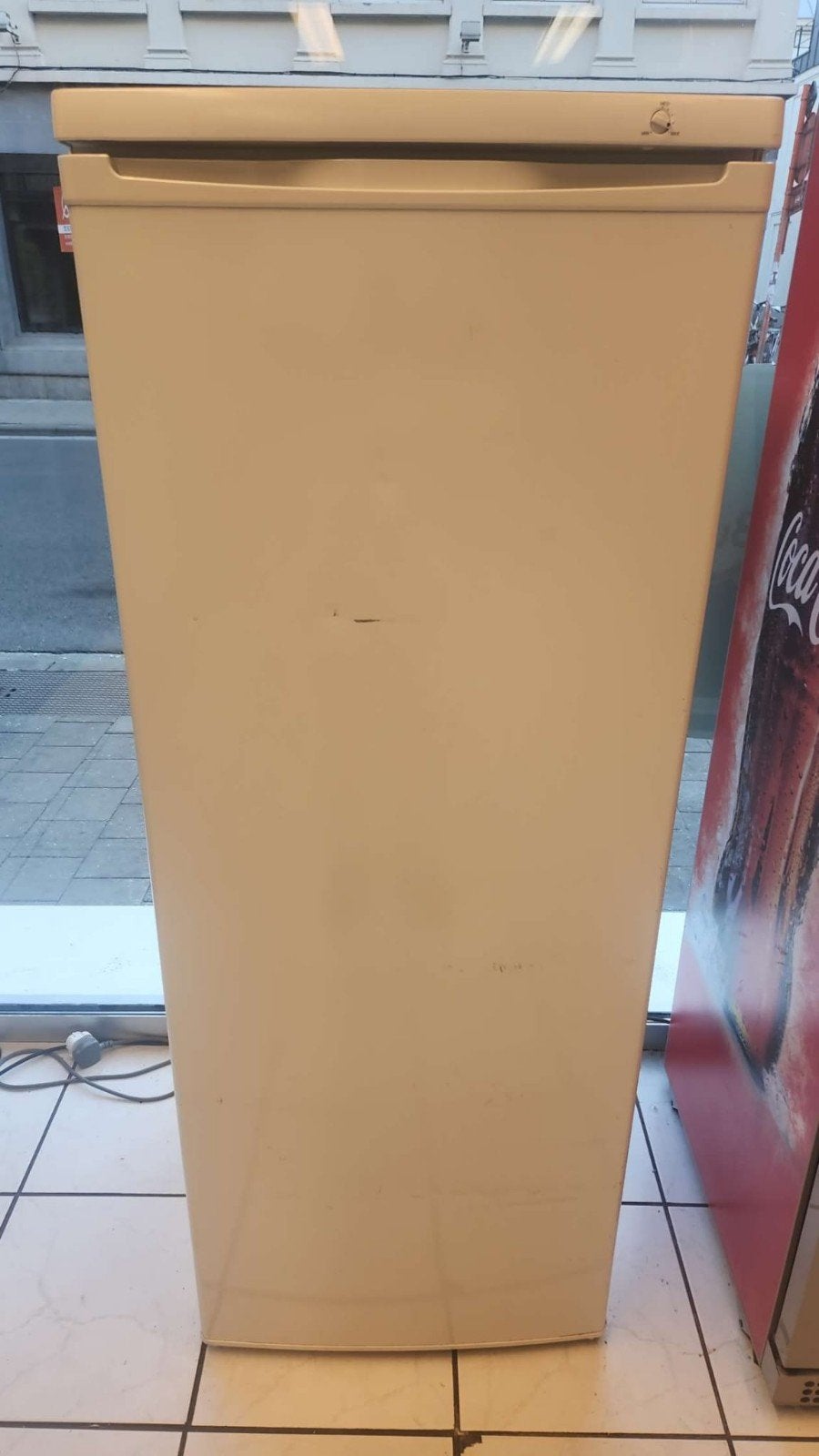 Diepvries regio gent centrum. Ophalen 250، Leveren 250+30, Enlèvement