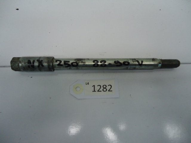 NX250 Dominator 1988 - 1990 Honda As As voorwiel D1-33442, Motoren