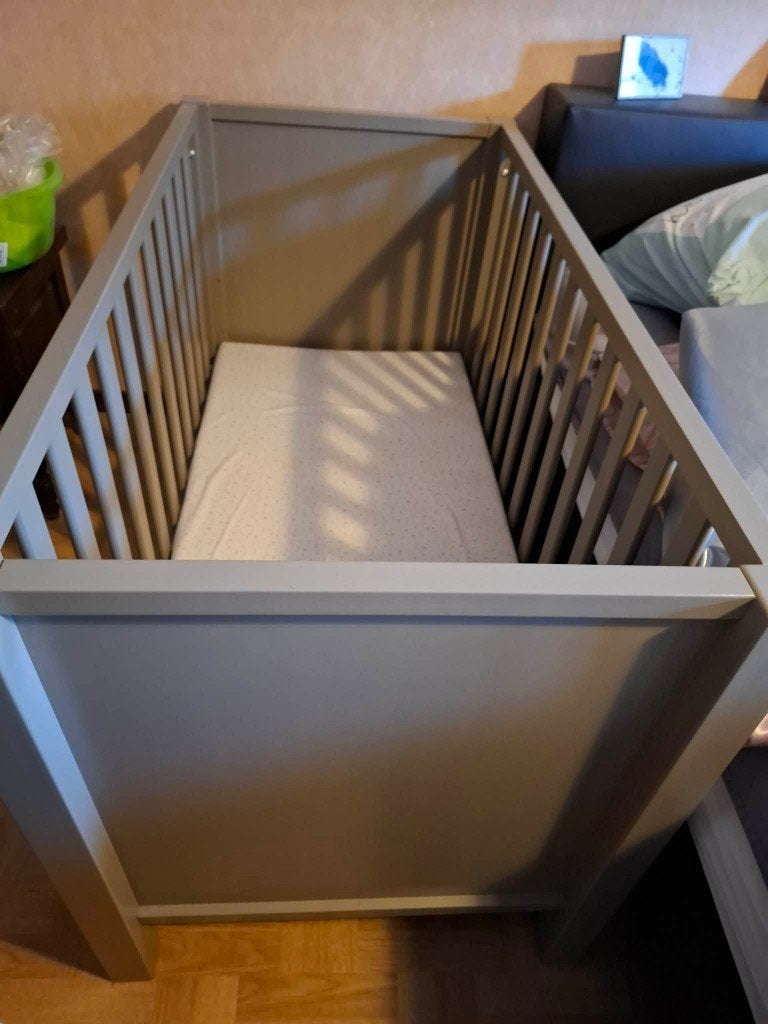 Kinderbedje in goede staat!, Zo goed als nieuw, Minder dan 140 cm, Minder dan 70 cm, Ophalen