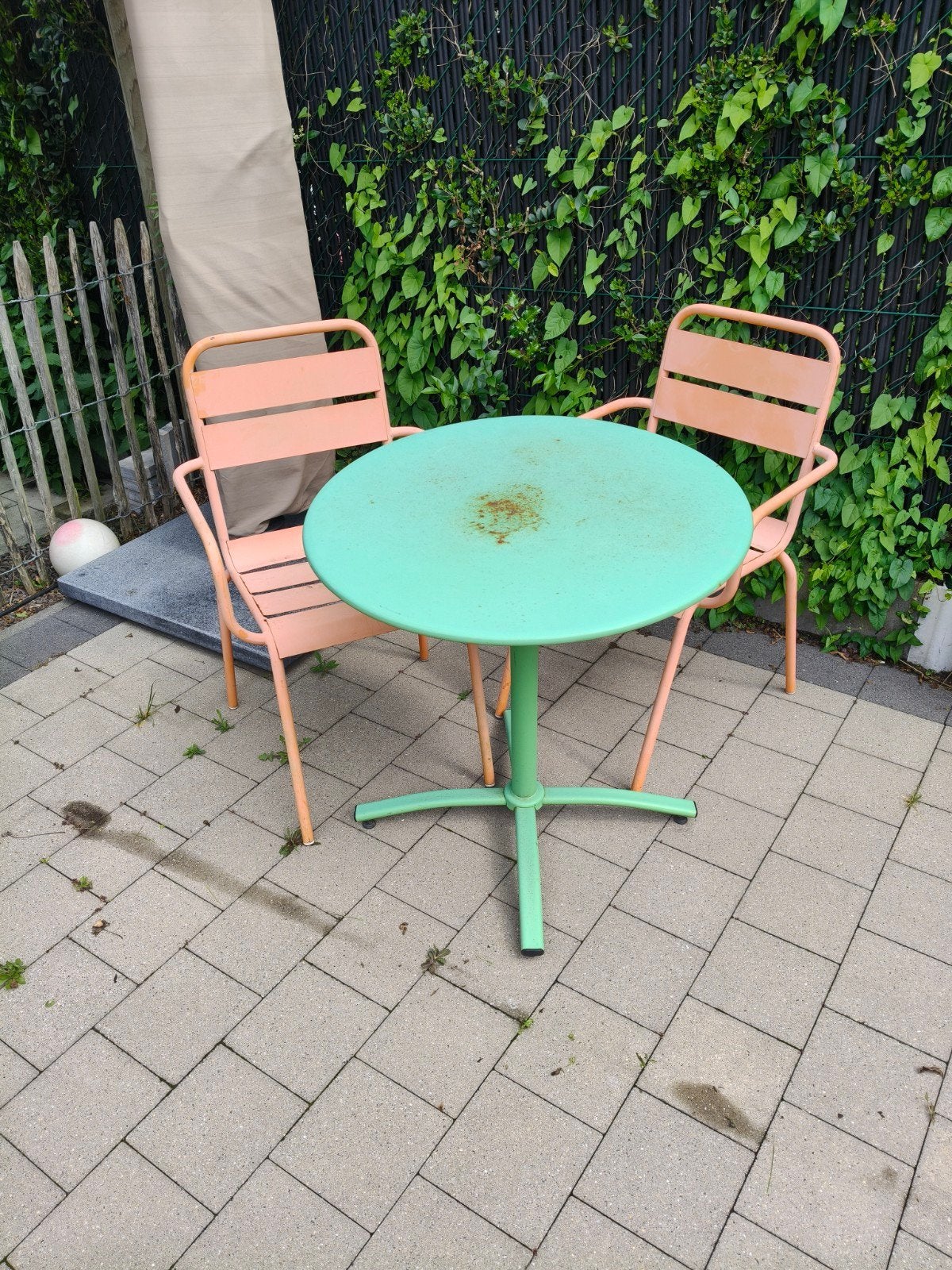 Mooi ijzer design tafel met 2 stoelen, Tuin en Terras, Ophalen