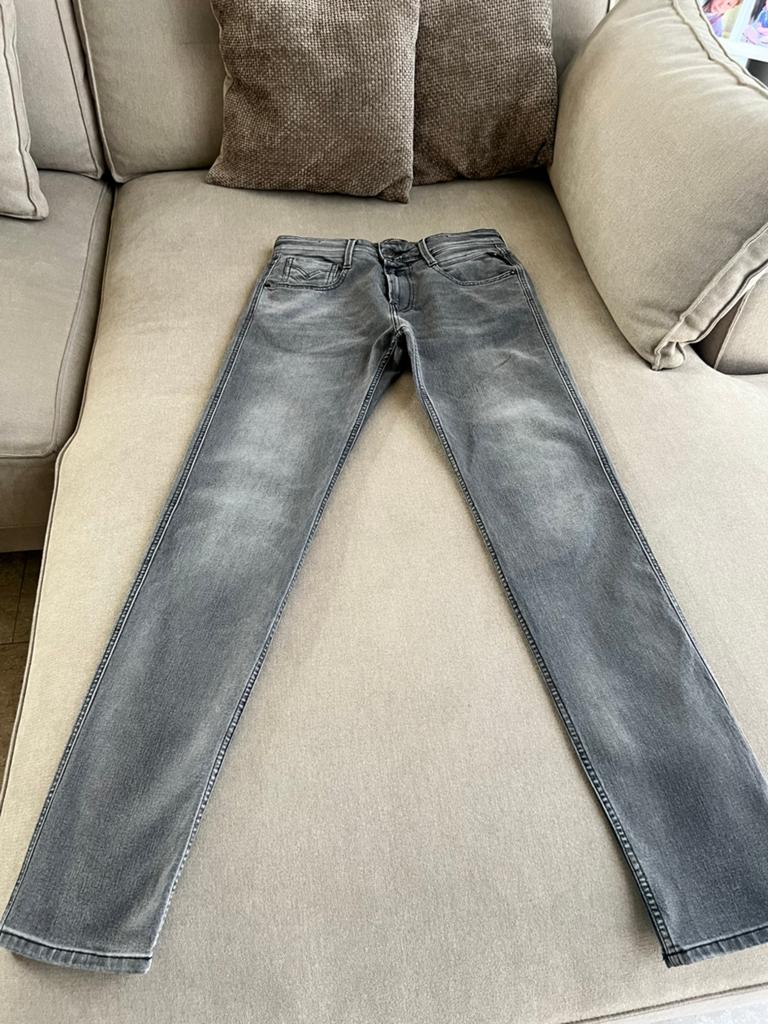Jeans gris Replay Anbass taille 29/32, Enfants & Bébés, Vêtements enfant | Taille 176, Enlèvement ou Envoi, Comme neuf, Garçon