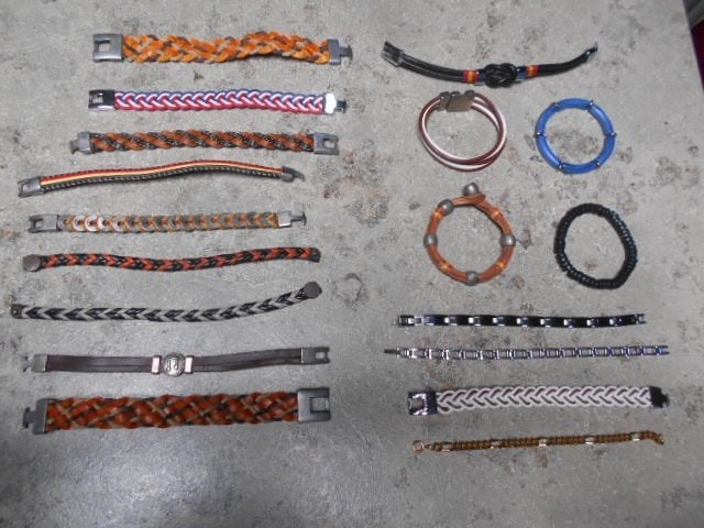 Lot armbanden / Alles voor 15 €, Ophalen of Verzenden, Zo goed als nieuw