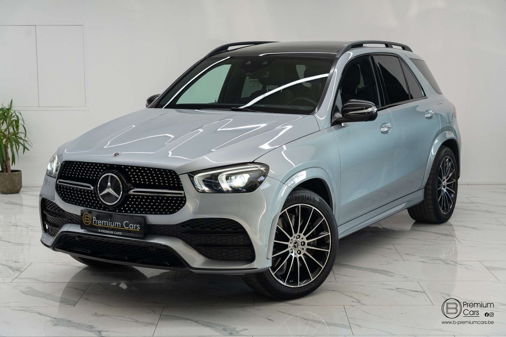 Mercedes-Benz GLE 350 de AMG line! Full Options, Burmester,, Auto's, Mercedes-Benz, Automaat, Dealer onderhouden, Gebruikt, https://public.car-pass.be/vhr/872e2ac2-96f0-4e97-ab1d-49784d5b9c20