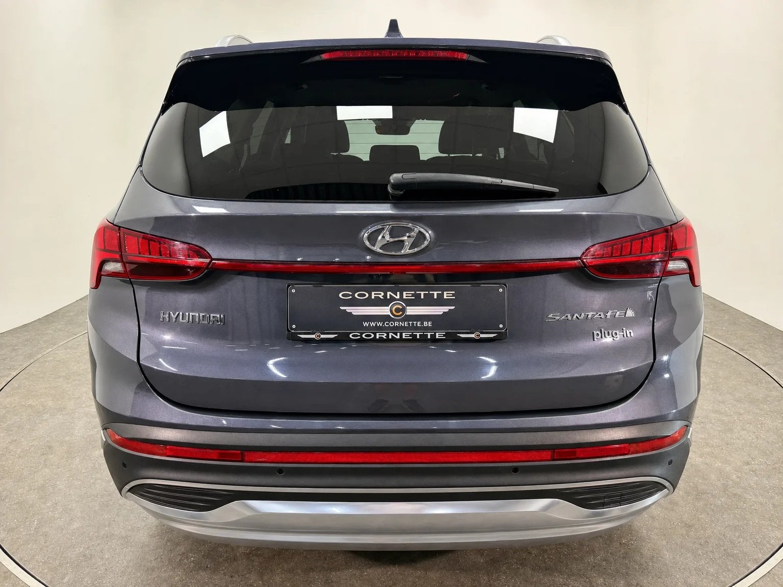 Hyundai Santa Fe 1.6 T-GDI PHEV TREKHAAK 4WD SHINE AUTO, Argent ou Gris, https://public.car-pass.be/vhr/38fe58e0-6980-46ed-bef0-254f83505f1c