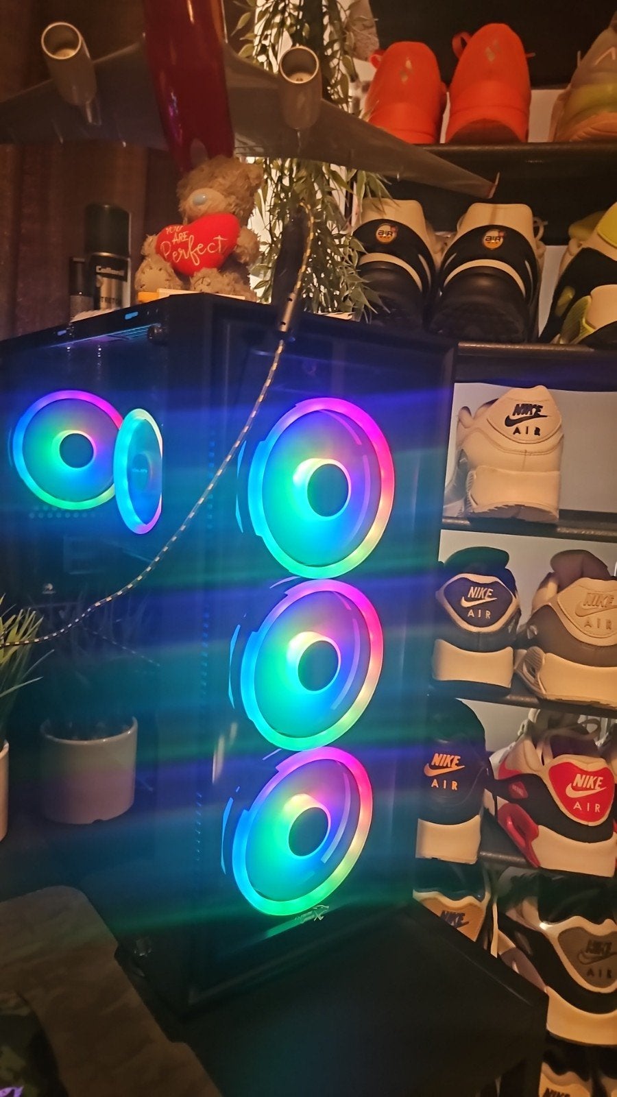 Pc te koop werkt perfect !!!, Computers en Software, Computerbehuizingen, Ophalen