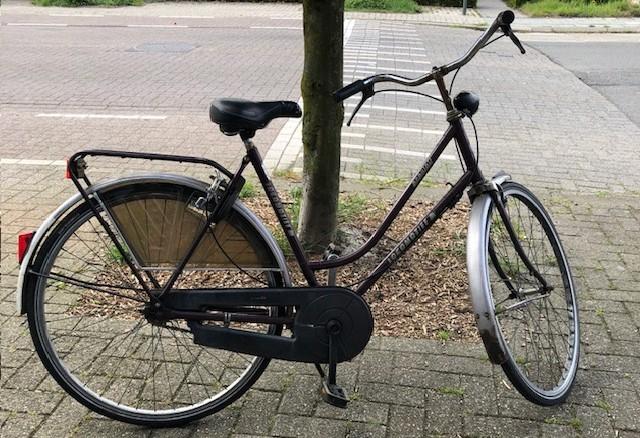 damesfiets LOCOMOTIEF,28 inch,medium,nagezien-alles werkt!, Fietsen en Brommers, Fietsen | Dames | Omafietsen, Ophalen, Locomotief Amsterdam