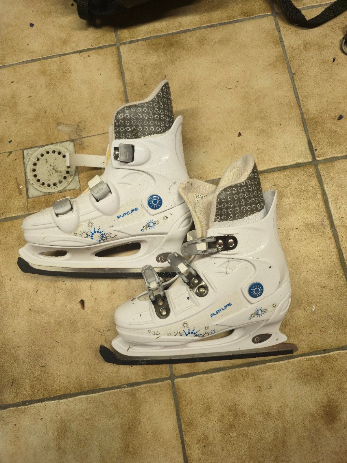 patins ️ glace, Enlèvement, Utilisé