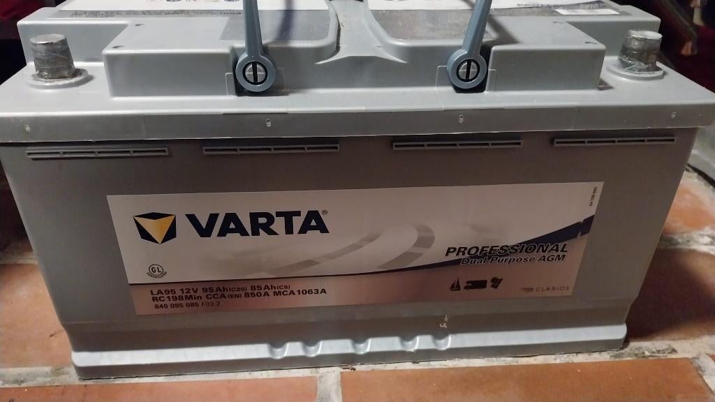 woonbatterij voor camper slechts 1 jaar gebruikt, Auto-onderdelen, Accu's en Toebehoren, Ophalen