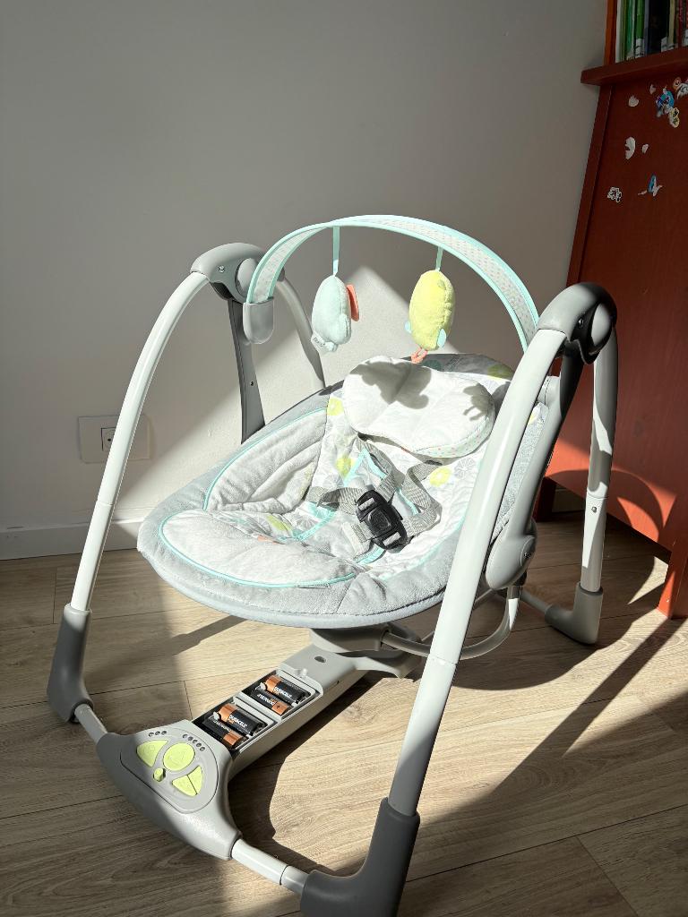 Schommelstoel baby, Kinderen en Baby's, Gebruikt, Schommelstoel, Met gordel(s) of riempje(s), Ophalen