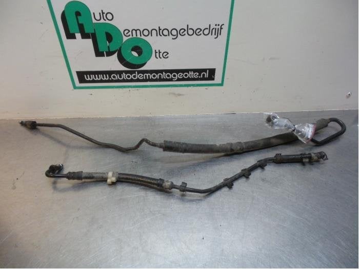 Conduit direction assistée d'un Volkswagen Fox (Fox 05-), Autos : Pièces & Accessoires, Autres pièces automobiles, Volkswagen