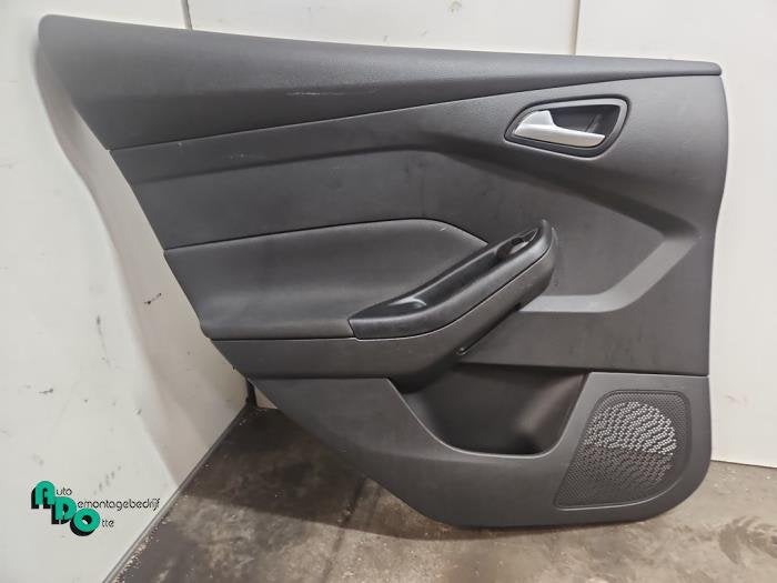 Revêtement portière 4portes arrière gauche d'un Ford Focu, -, 3 mois de garantie, -, -
