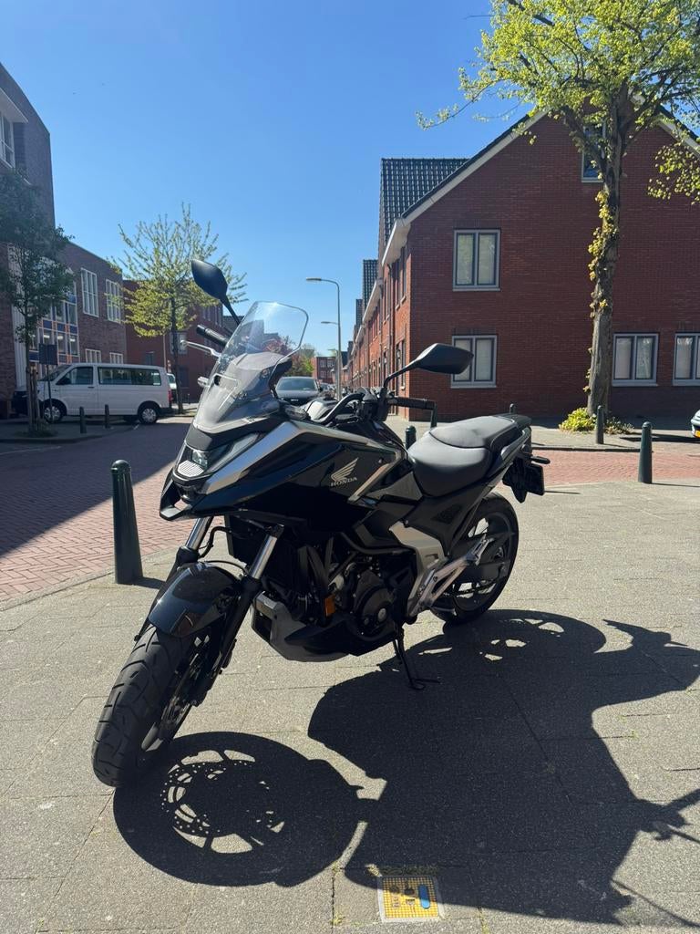 Honda Nc750x Dct 35kw A2 2025 Facelift, Motoren, Particulier, Automaat
