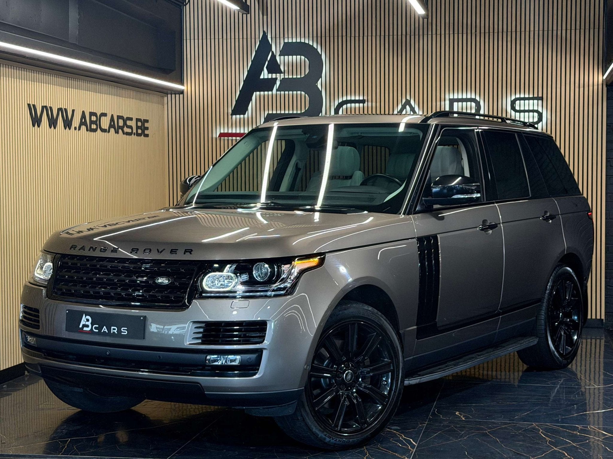 Land Rover Range Rover 3.0 TDV6 SV AUTOBIOGRAPHY * GARANTIE, Autos, Land Rover, Cuir, Euro 6, Entreprise, 5 portes