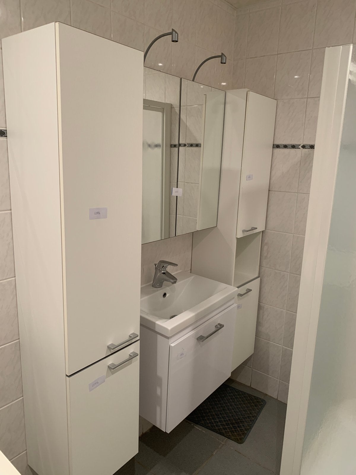 Badkamer kasten en sanitair, Ophalen, Gebruikt, Met douche