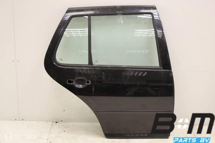 Portier rechts achter VW Golf 4 5drs LC9Z 1J6833056F, Gebruikt
