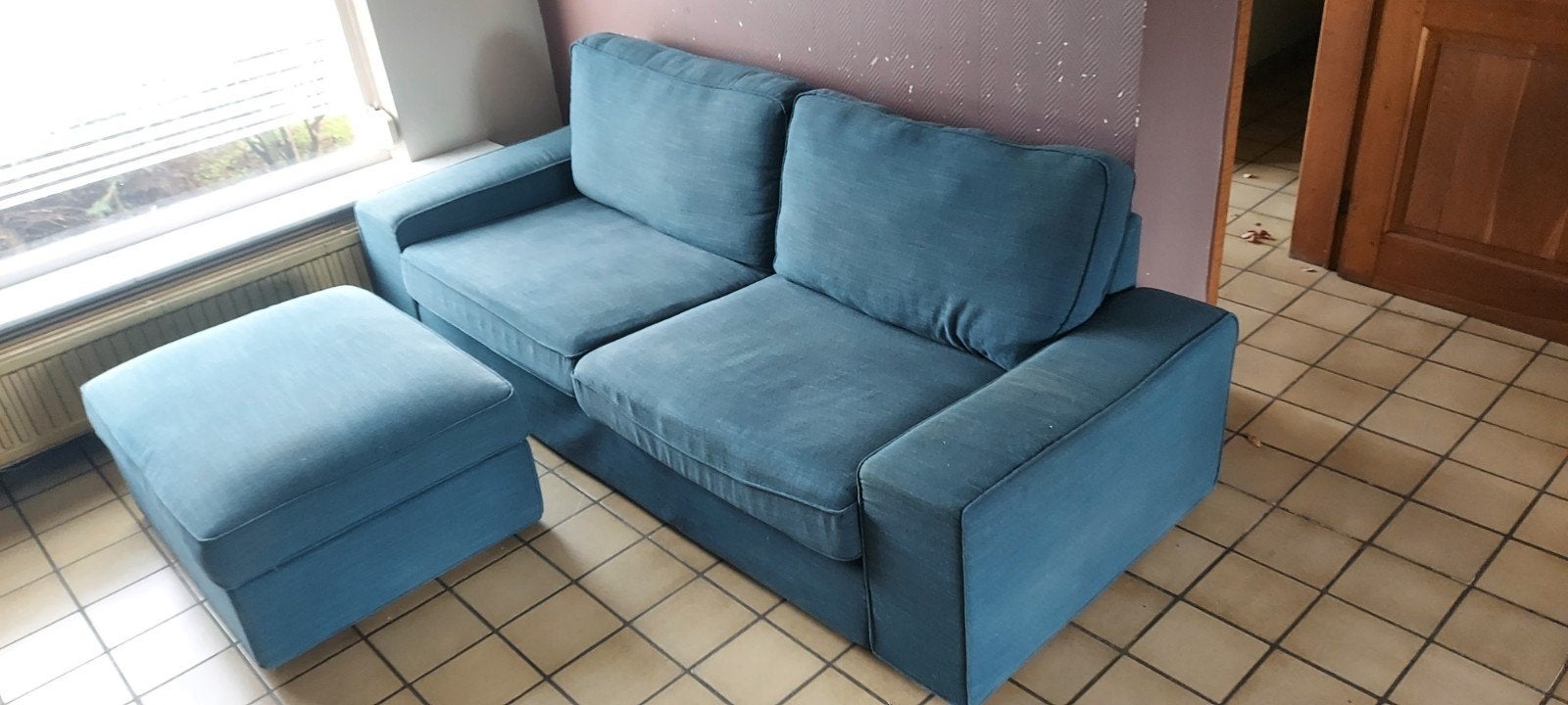 Canapé 2 places en tissu bleu 2289065 et pouf, Maison & Meubles, 200 à 250 cm, Banc droit, Comme neuf, Enlèvement