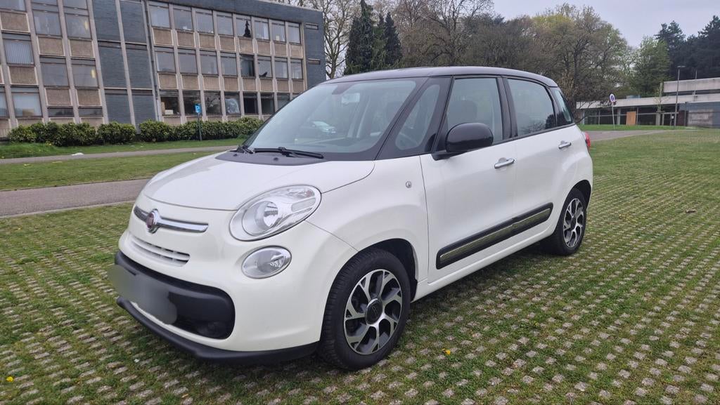 FIAT 500L 1.3MJT.. JAAR 2016.. EXPORT EURO 6D, Auto's, Monovolume, Wit, Bedrijf, 5 deurs