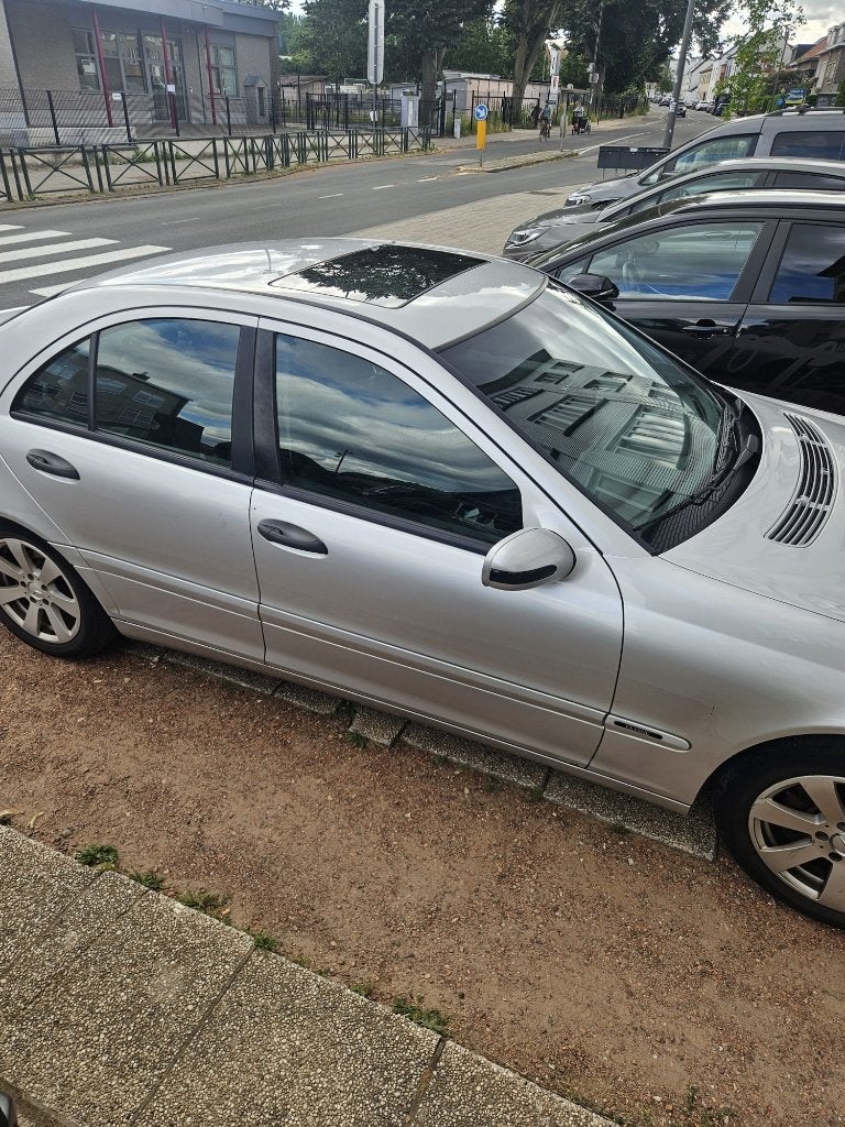 Mercedes C180 Benzine, Auto's, Mercedes-Benz, Achterwielaandrijving, Overige kleuren, 5 deurs, Particulier