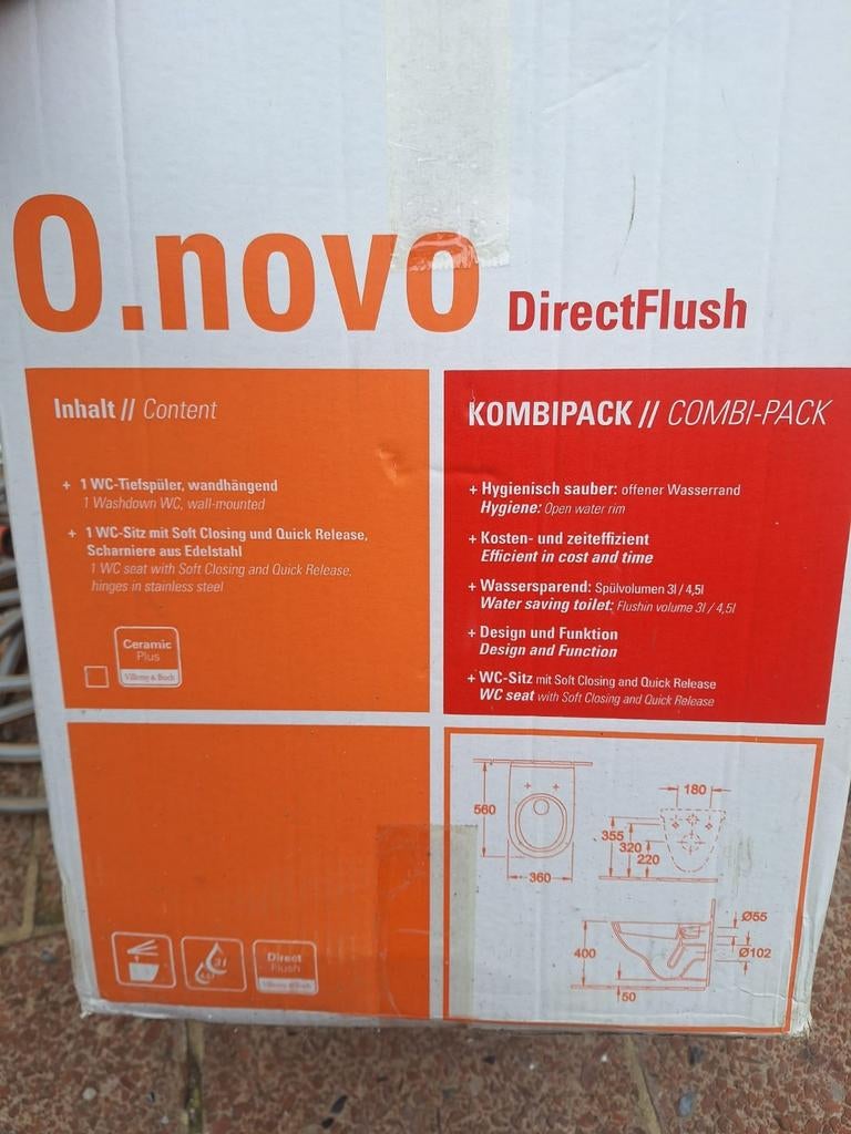 Nieuw hangtoilet, Ophalen, Nieuw, Toilet