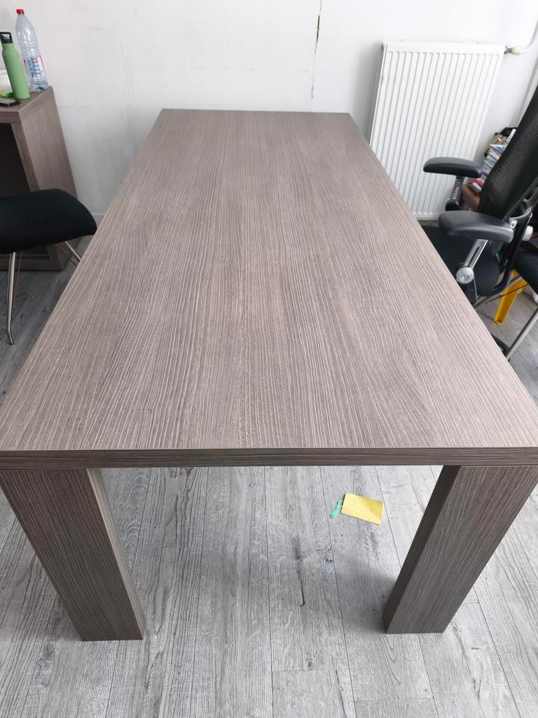Massief hout tafel. 220X95x75, Huis en Inrichting, Tafels | Eettafels, Ophalen