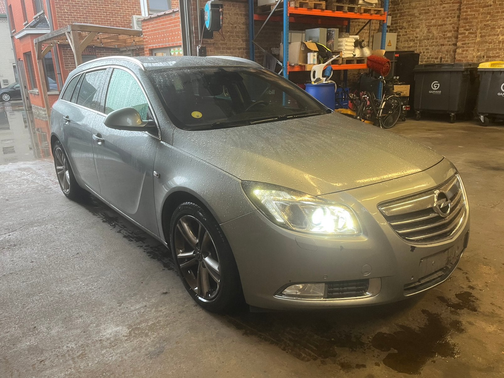 Opel insignia opmaak/onderdelen, Auto's, https://public.car-pass.be/vhr/6eb9adb0-76af-424b-af2c-75eadab4d37a, Bedrijf, Insignia