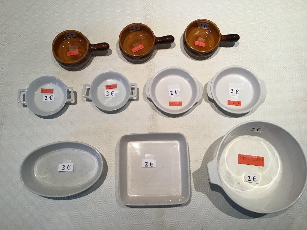 19 petits plats à four à 2 euros chacun, Enlèvement ou Envoi, Comme neuf
