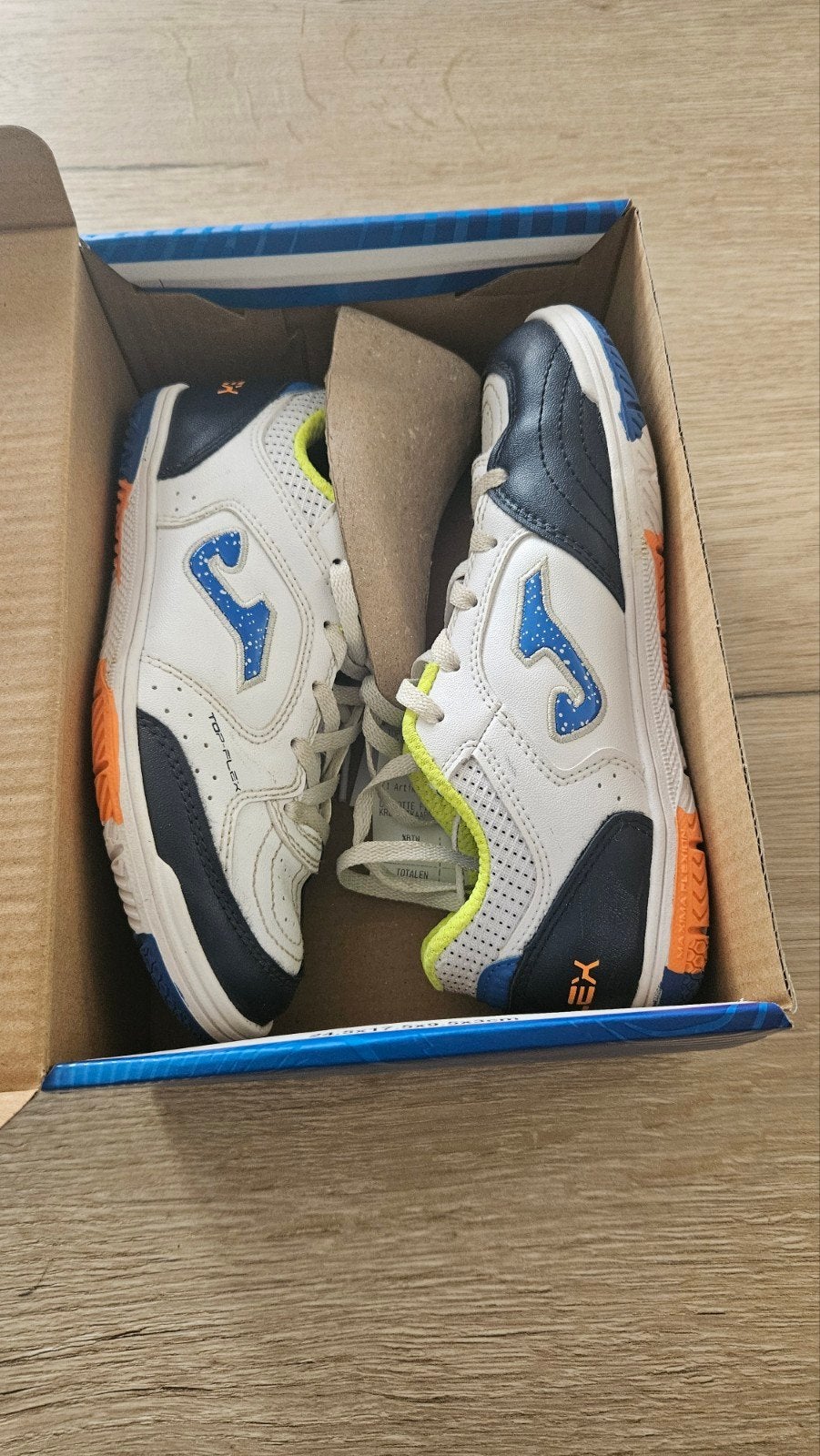 zaalvoetbalschoenen - maat 32 - Zgan, Ophalen, Joma, Zo goed als nieuw, Jongen of Meisje
