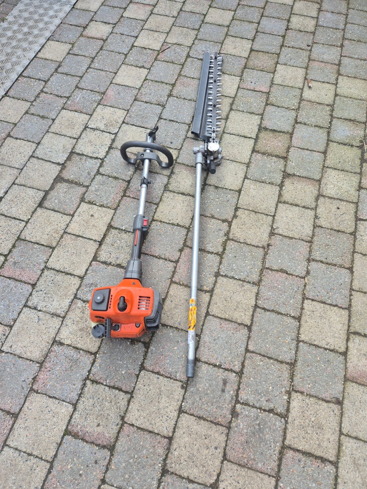 Husqvarna 323ld combi heggenschaar, Ophalen