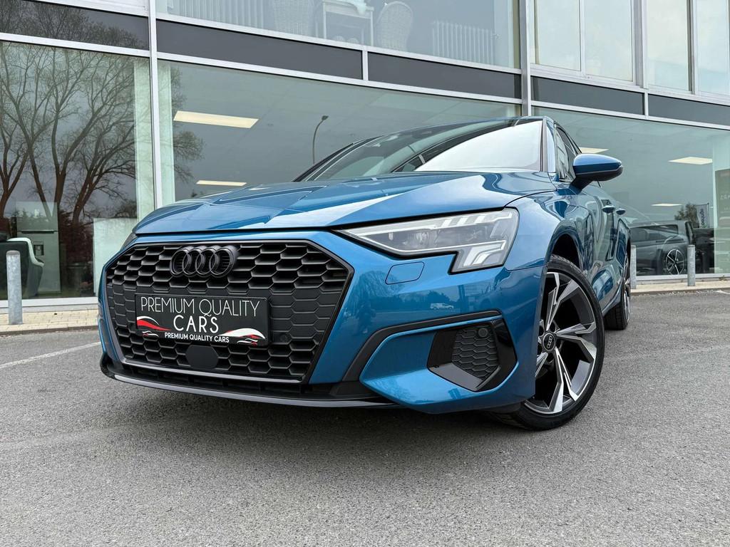 Audi A3 AUTOMAAT / CARPLAY / ZETELVERWARMING / KEYLESS /, Auto's, Audi, 4 deurs, Stof, Gebruikt, 4 cilinders
