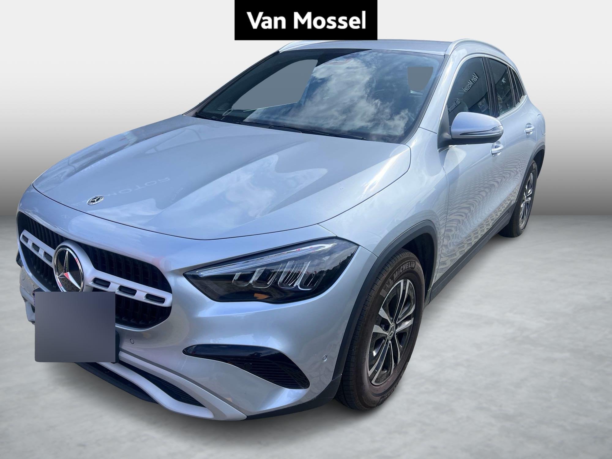 Mercedes-Benz GLA GLA 180 Business Line (automatique), Autos, 100 kW, Argent ou Gris, Achat, Entreprise