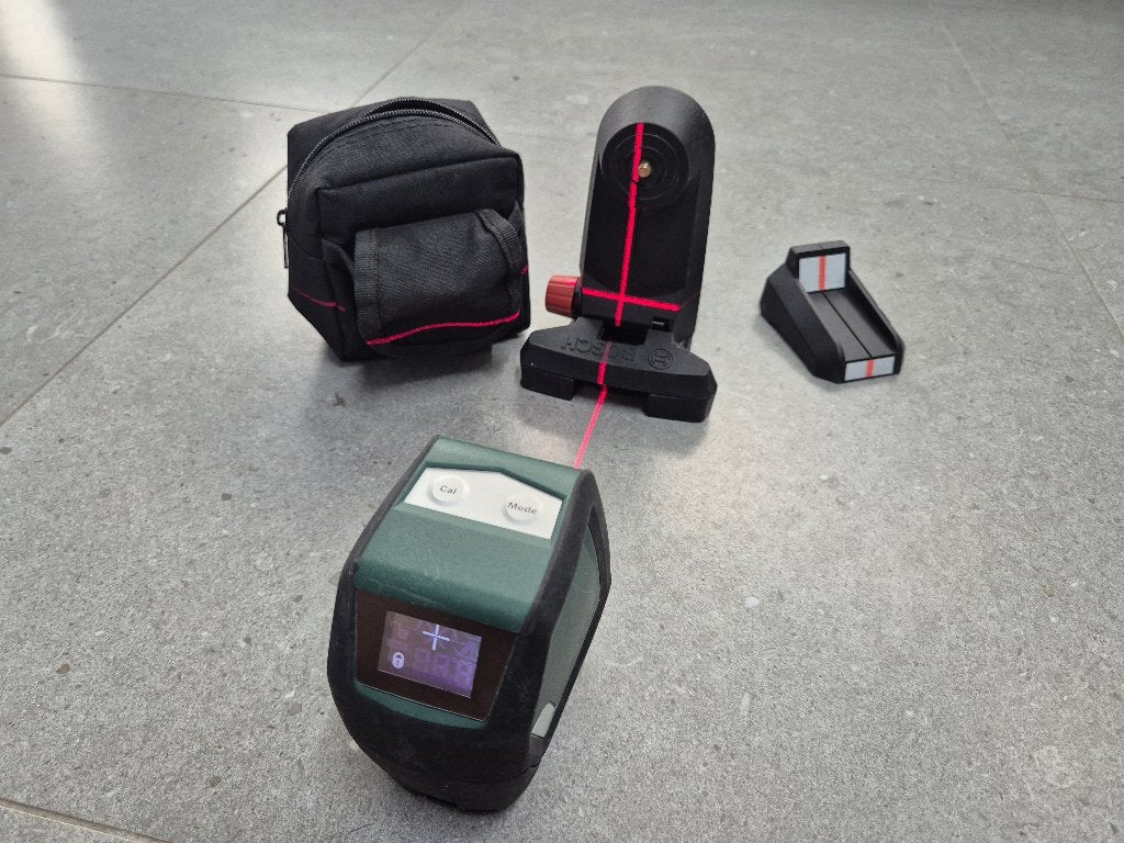 Bosch PLL 2 Kruislijnlaser met MM1 Klem en Opbergtas, Ophalen of Verzenden, Gebruikt, Overige meters