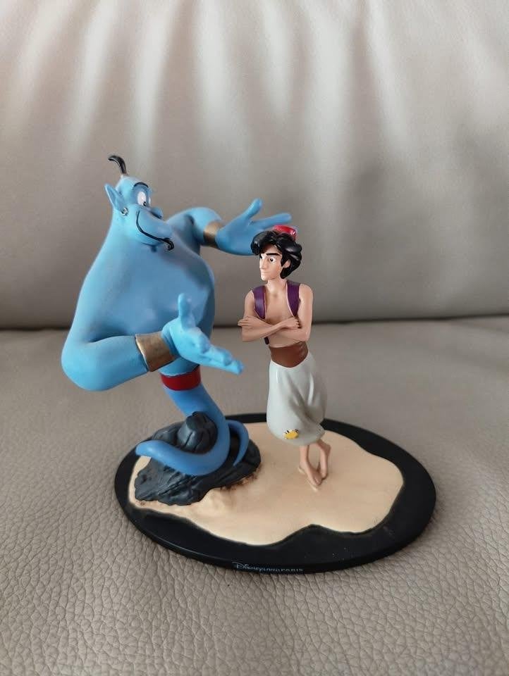 Beeldje aladdin + genie - Disneyland Parijs, Ophalen, Overige figuren, Zo goed als nieuw, Beeldje of Figuurtje