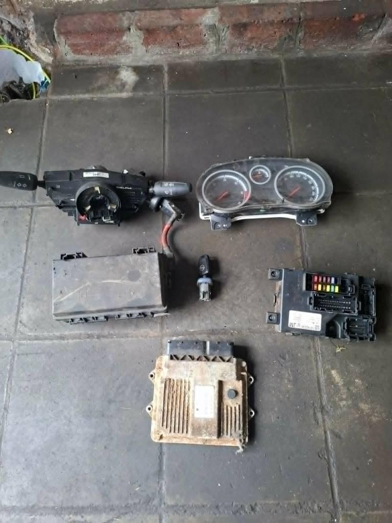 Opel Corsa D Kit calculateur ECU et verrouillage, Ophalen, Opel
