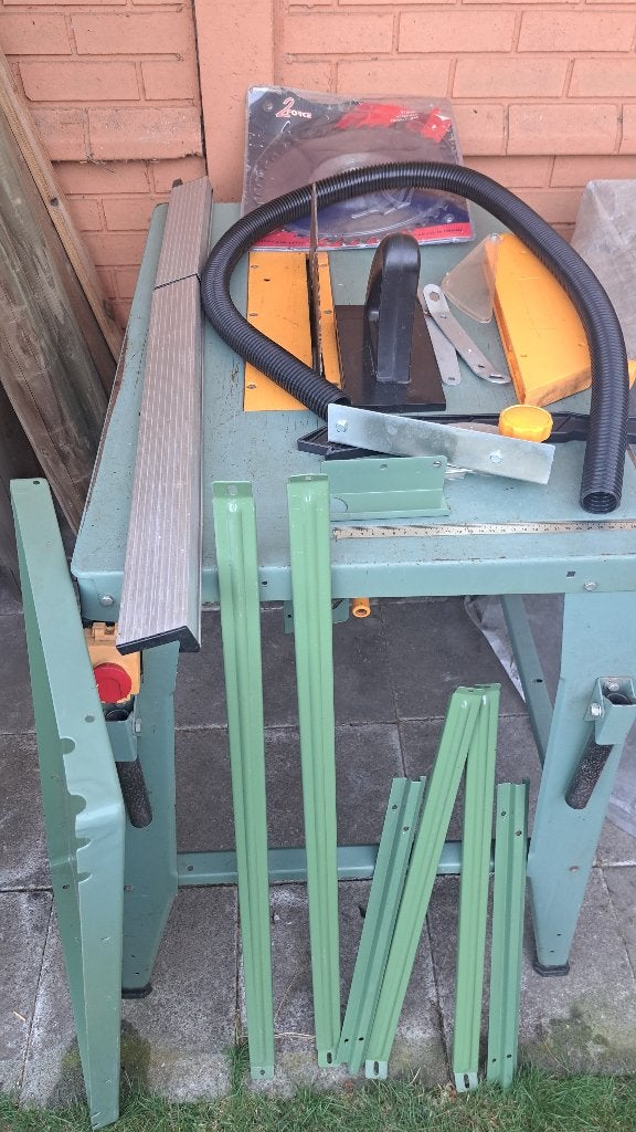 Zaagtafel met onderstel, Ophalen, Gebruikt, Cirkelzaag, 70 mm of meer