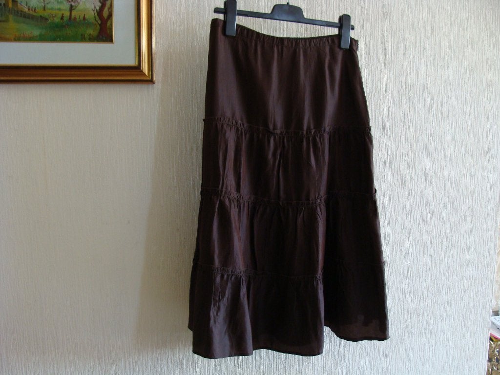 1jupe chocolat doublée, taille 38/40, 1 jupe noir, taille 2, Kleding | Dames, Overige kleuren, Nieuw, Pourquoi pas, Paris, Ophalen