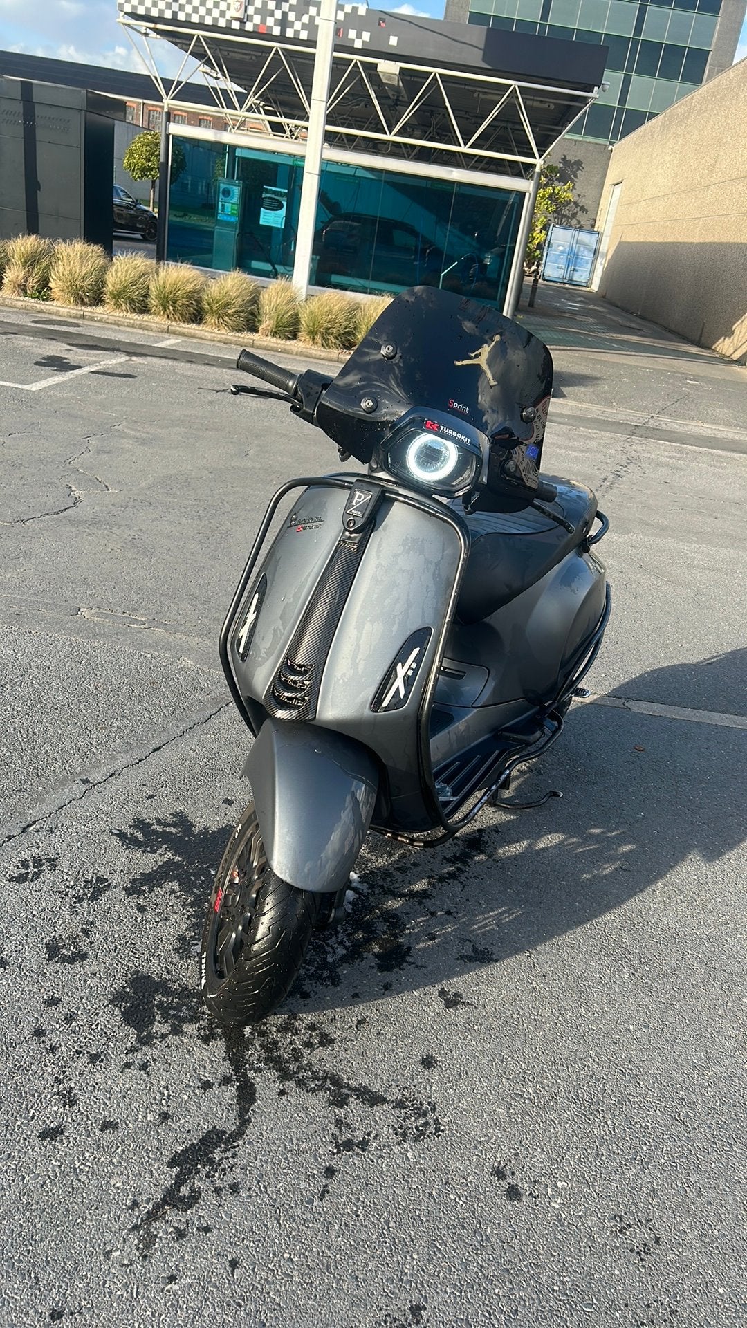 Titel: Vespa Sprint 80cc Full Malossi, Fietsen en Brommers, Ophalen, Zo goed als nieuw