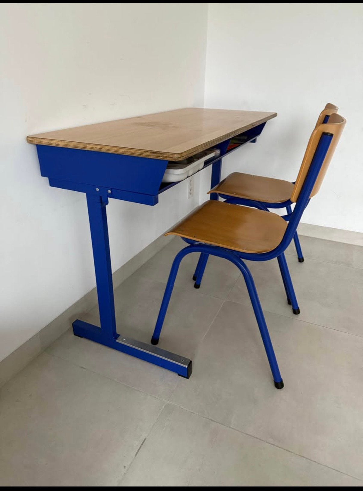 Schoolbank met 2 stoelen, Huis en Inrichting, Ophalen, Opbergruimte, Zo goed als nieuw, Blauw