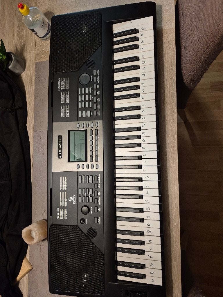 keyboard fkb 180 fazley, Muziek en Instrumenten, Keyboards, Ophalen, Gebruikt, 61 toetsen, Overige merken