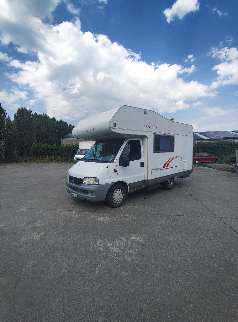 Fiat Ducato Solifer camper, Alkoof, Fiat, Fietsendrager, Treinzit