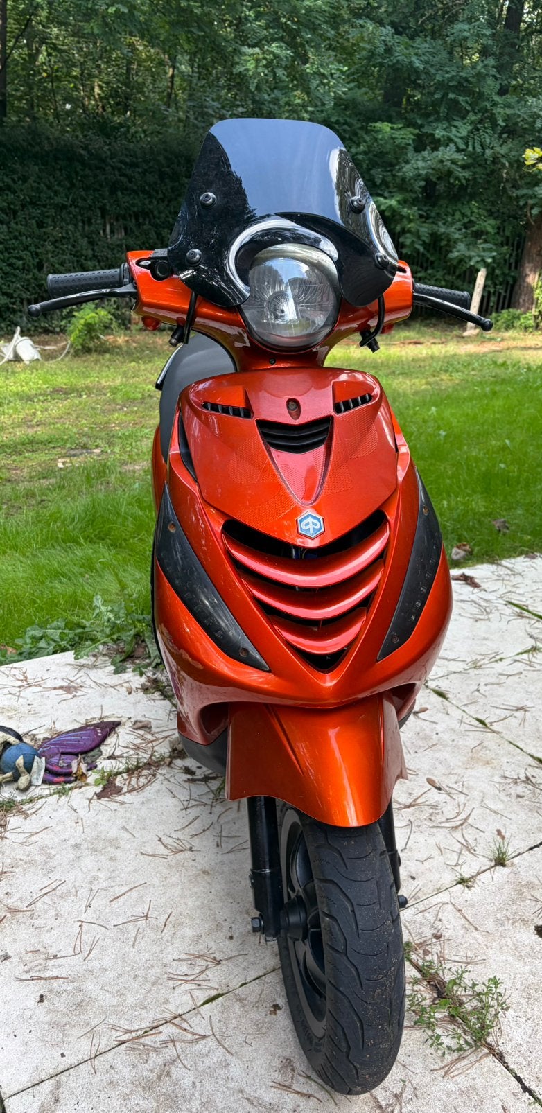 Piaggio, Fietsen en Brommers, Ophalen of Verzenden, Zo goed als nieuw