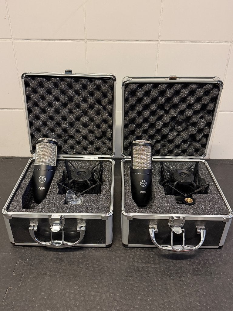 Professionele Podcast Set AKG + Volt 2, Musique & Instruments, Microphones, Comme neuf, Micro studio, Enlèvement