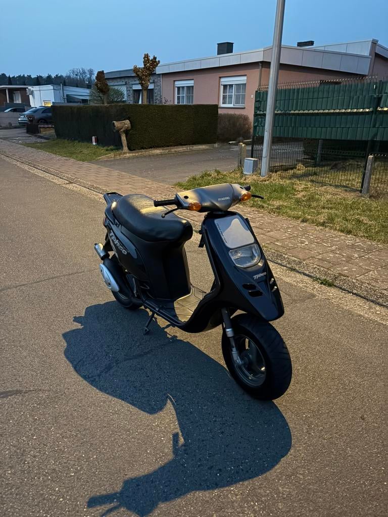 Scooters gezocht, Fietsen en Brommers, Scooters | Piaggio, Ophalen, Zo goed als nieuw