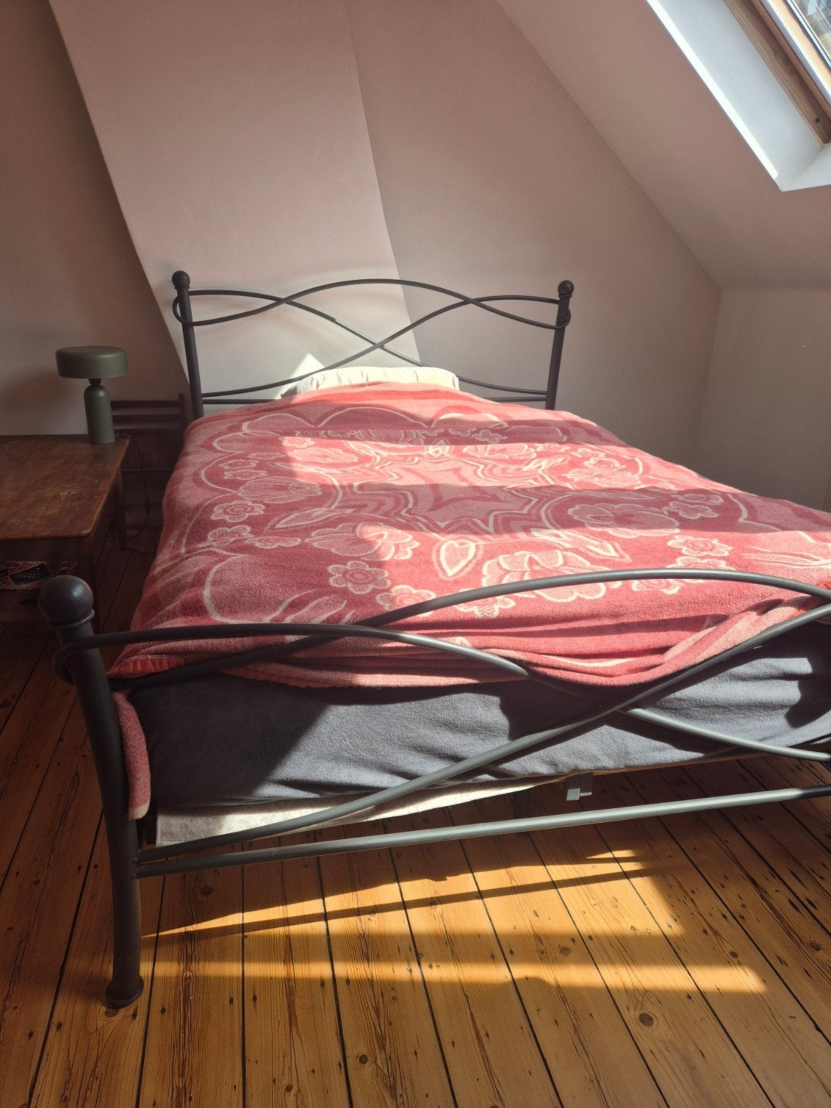 Tweepersoonsbed 140x200cm, Ophalen, Gebruikt, 140 cm, Twijfelaar