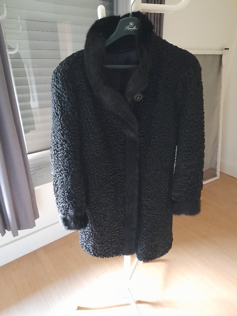 jas, Kleding | Dames, Jassen | Winter, Ophalen, Zo goed als nieuw, Maat 42/44 (L), Zwart