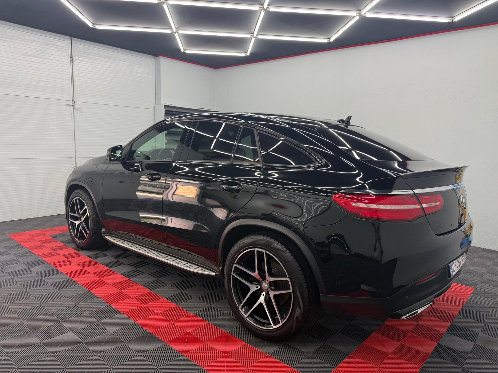 Mercedes-Benz GLE350 2018 AMG PACK, Auto's, Automaat, Zwart, Particulier, SUV of Terreinwagen