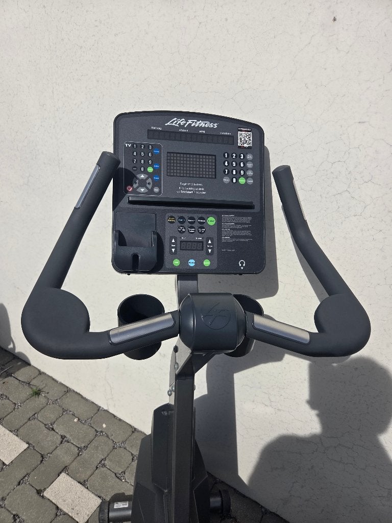 Life Fitness Integrity Series CLSC Upright Bike, Enlèvement, Comme neuf, Jambes, Autres types