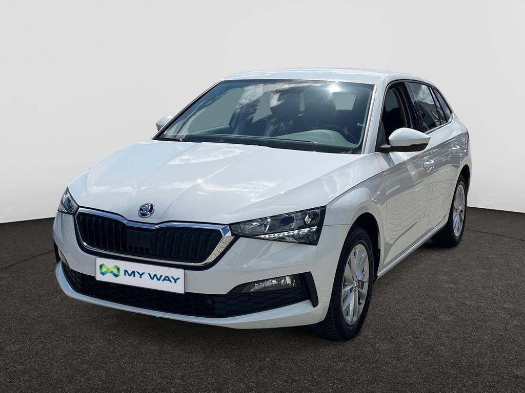 Skoda Scala GARANTIE*110PK*CARPLAY*CAMERA*SENSOREN A*FULL LE, Autos, Skoda, Boîte manuelle, Cruise Control, Blanc, Hatchback