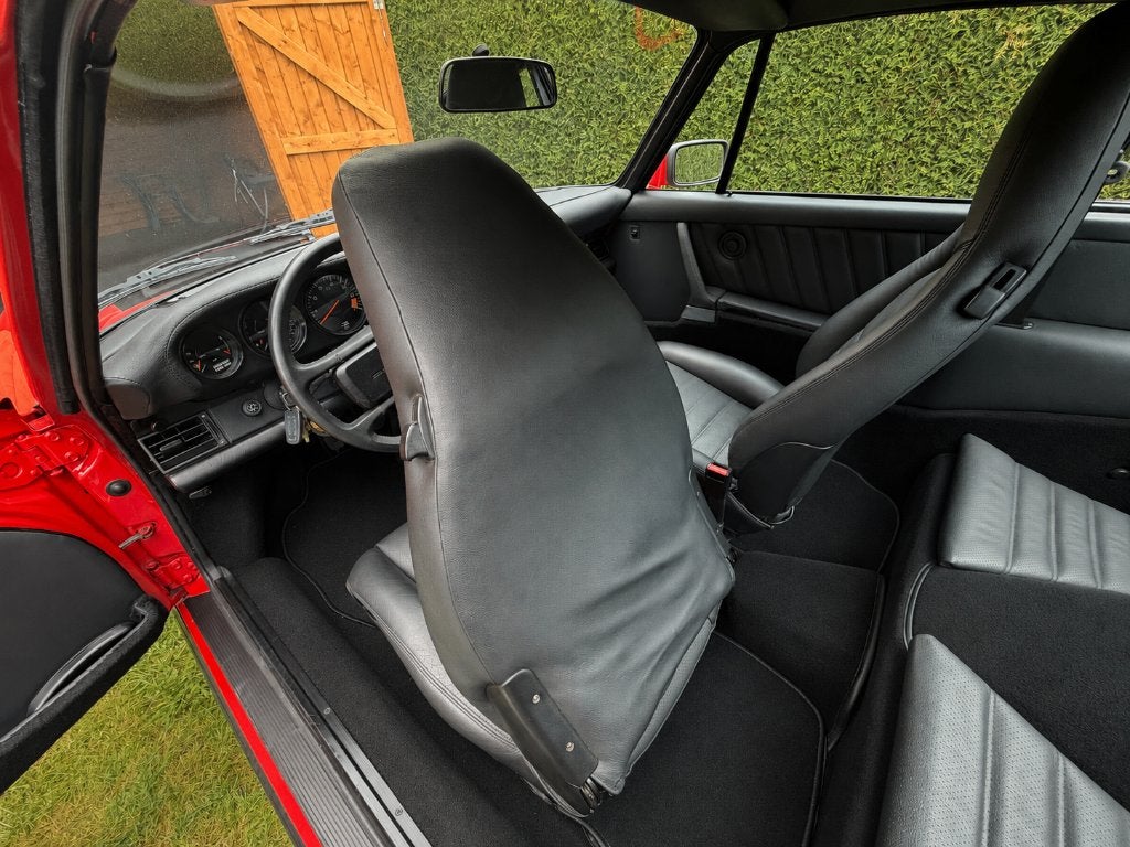 Porsche 911 Carrera 3.2 - 1986 - Coupé - Oltimer - Ancêtre, foto 12