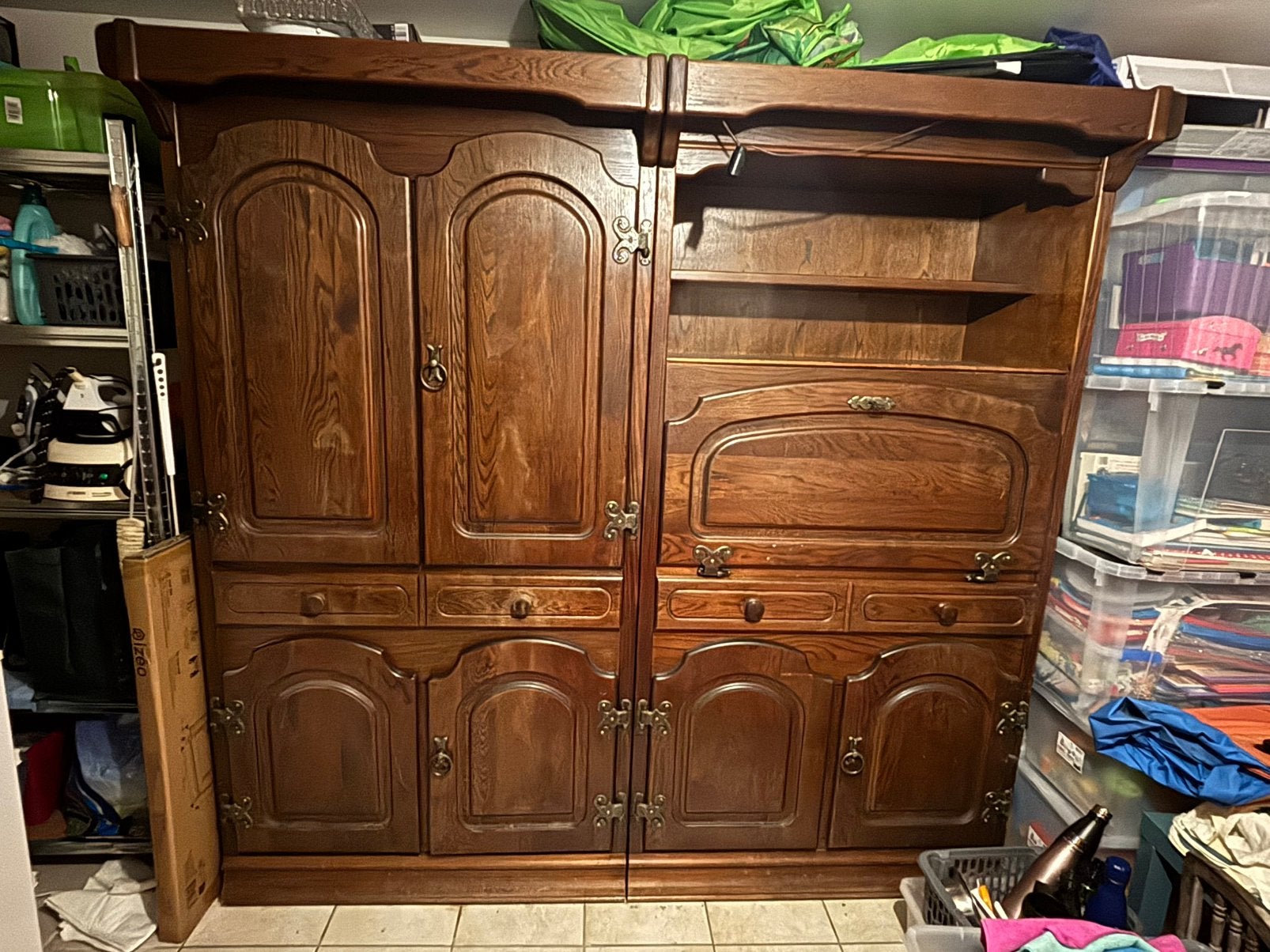 Double armoire en bois, Enlèvement