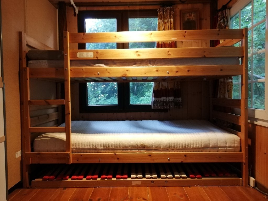 Stapelbed van massief hout, Ophalen, Zo goed als nieuw, Tweepersoons, Hout